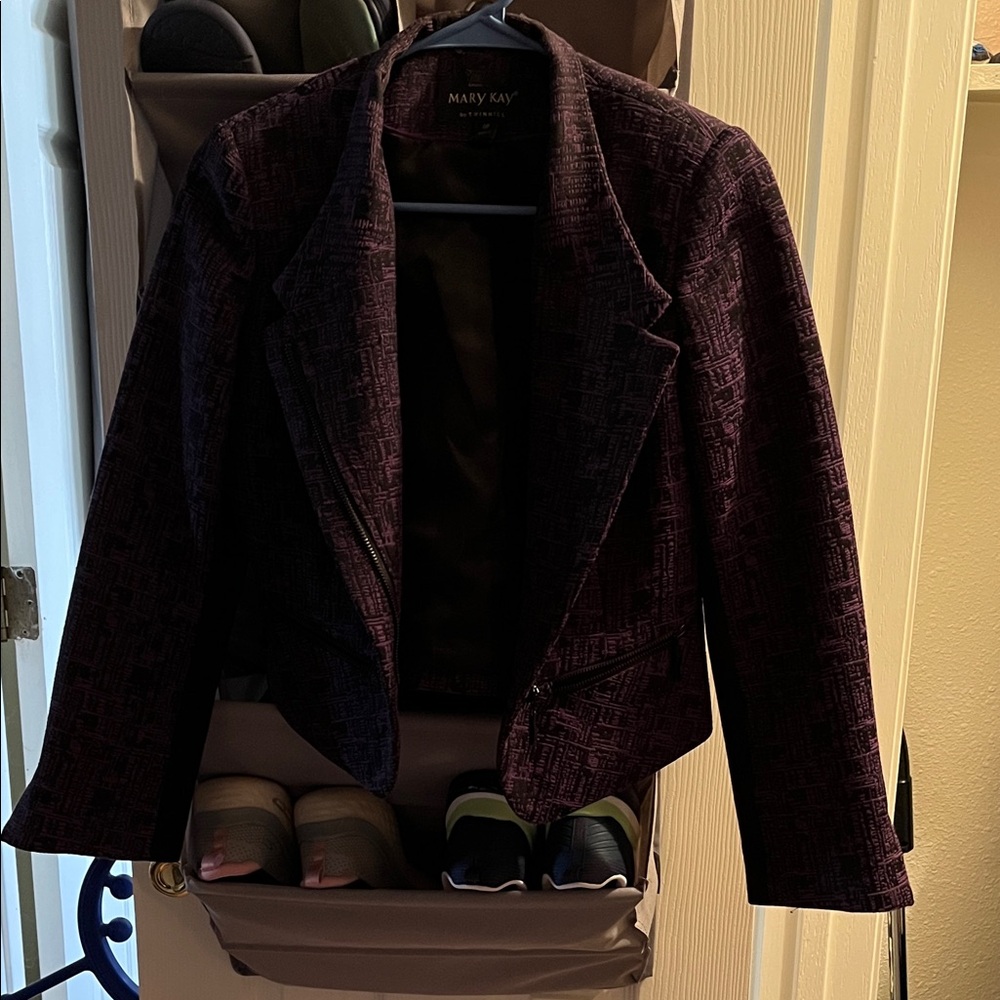 Mary Kay Deep Purple Textured Blazer